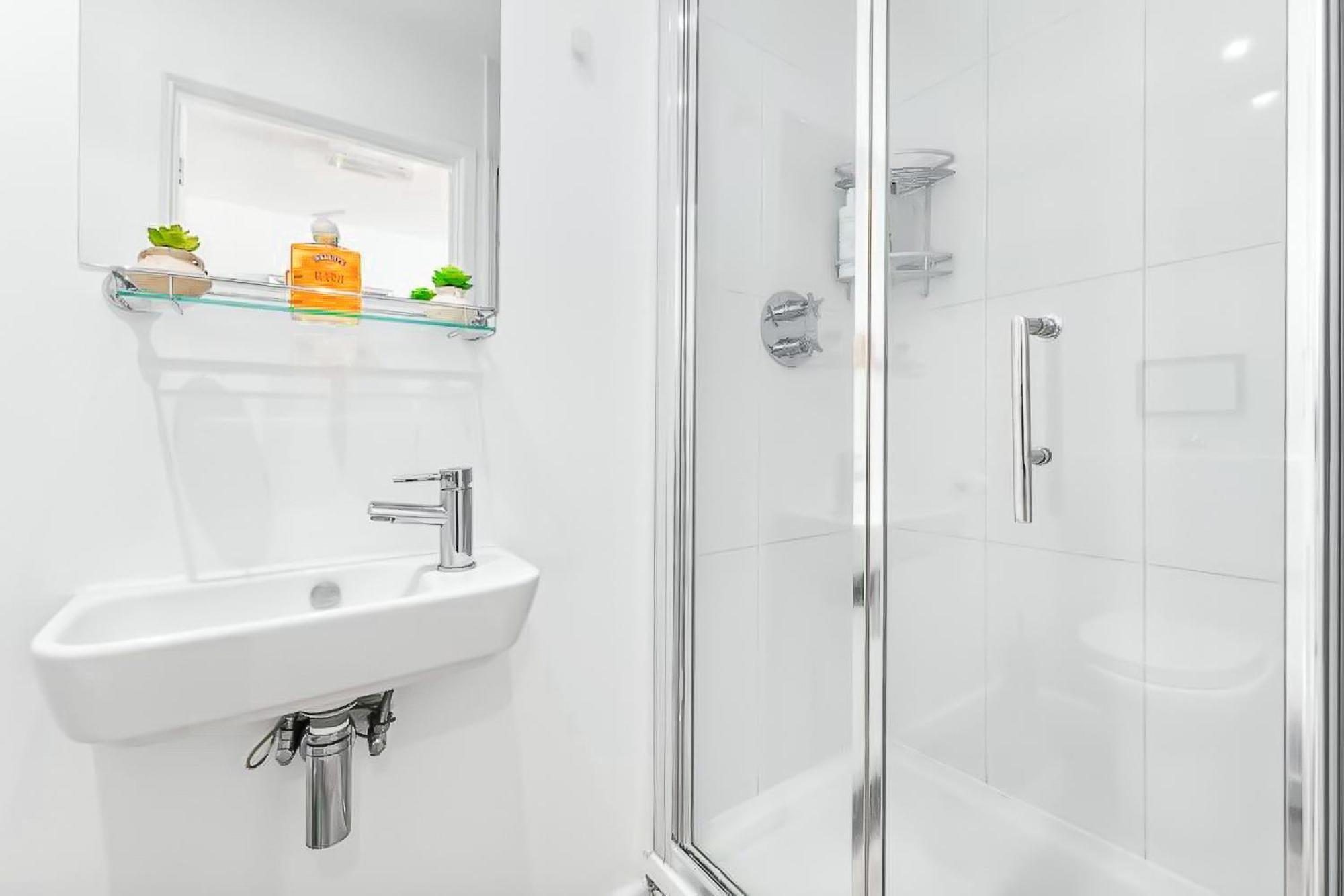 Piccadilly, Soho 1 Bedroom Sleep 6 Vr1 Λονδίνο Εξωτερικό φωτογραφία